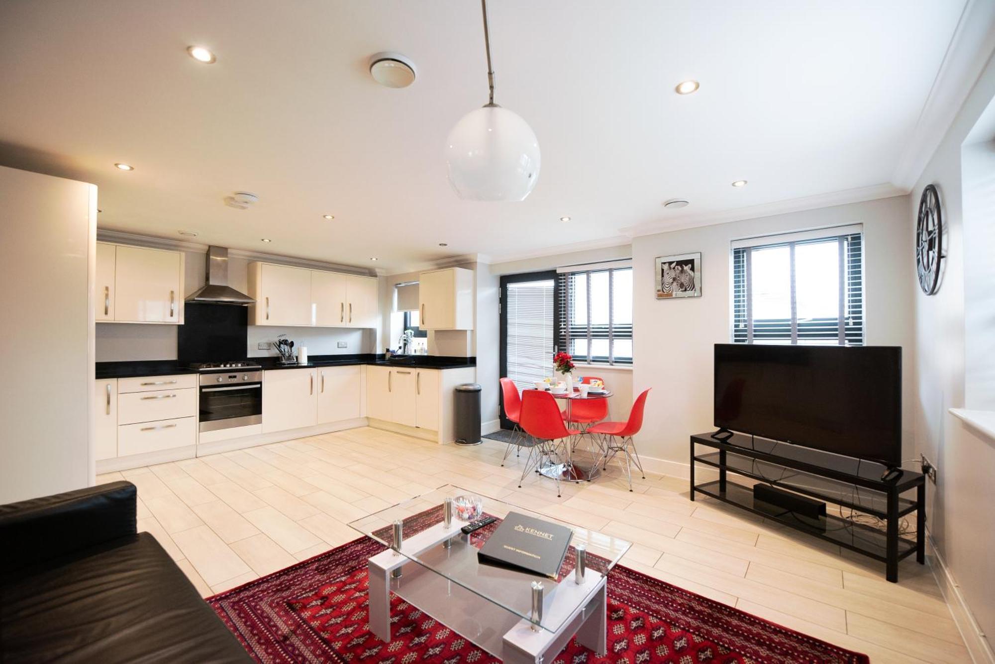 Malthouse Court Apartment Reading